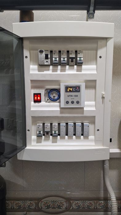 Бассейн сервис  ремонт насосов и шить управления