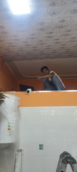 Kamera urnatib beramiz koplekt telfon ulab beramiz