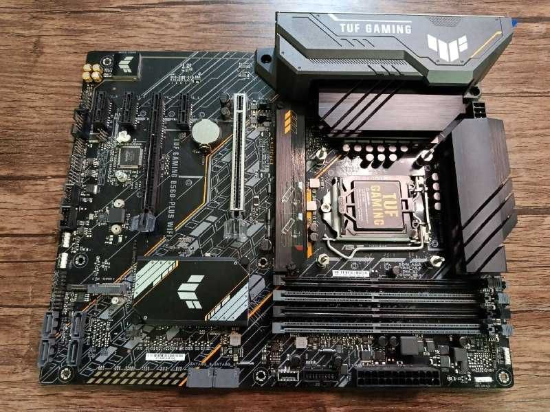 Материнская плата Asus B560-PLUS Tuf Gaming WiFi tez sotiladi!