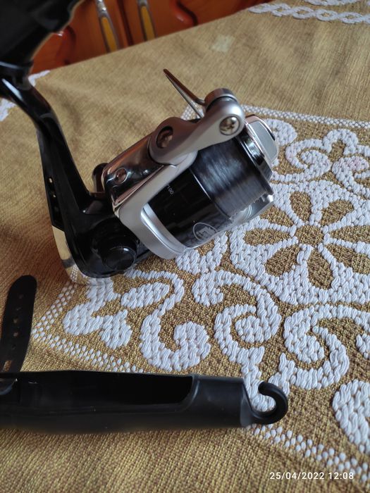 Undiță cu molineta și molinete ! Noi ! Trimit ramburs prin posta !