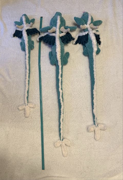 Dragoni croșetați, handmade la comandă, jucării pentru copii