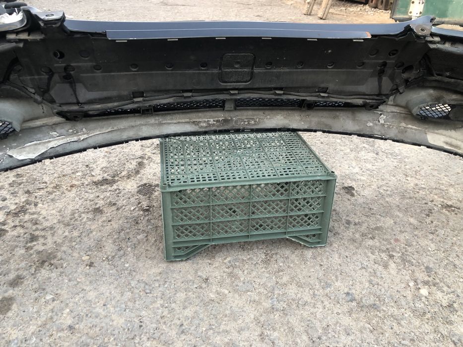 W 220 мерседес передний бампер