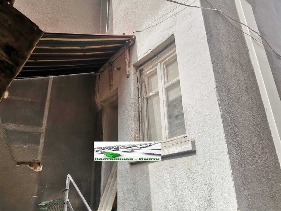 Етаж от къща в Гр. Асеновград ТОП ЛОКАЦИЯ