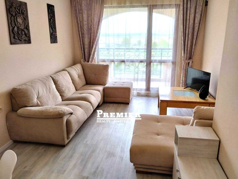 Продава се Двустаен апартамент в к.к. Слънчев бряг - 59 кв.м за 1111 €/кв.м - Снимка #1