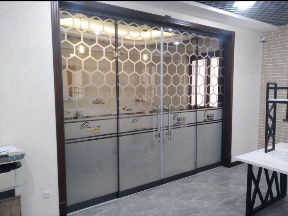 Раздвижной стеклянный дверь 160 y.e.