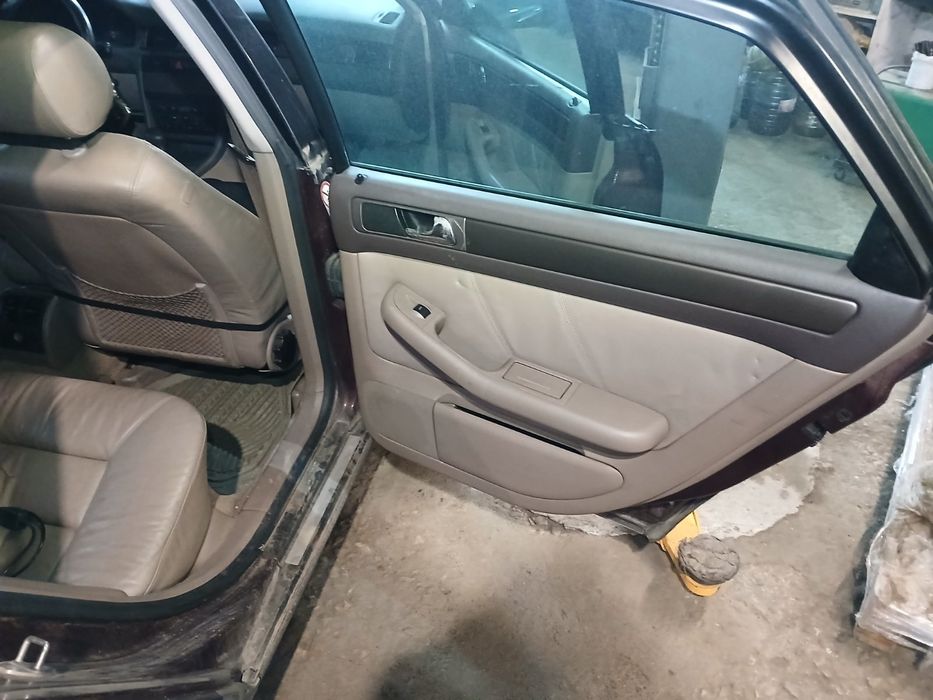 Audi A6 C5 2.8 за части