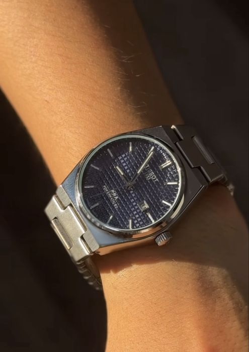 Часы Tissot продаю