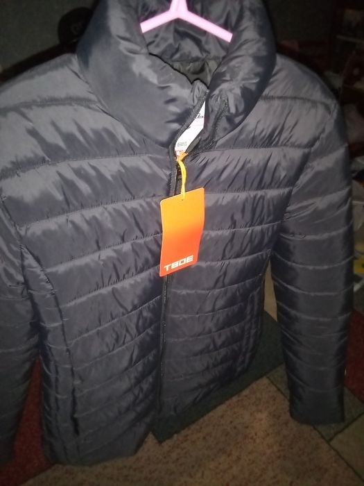 Куртки от 2000, пиджаки 3000 Новые