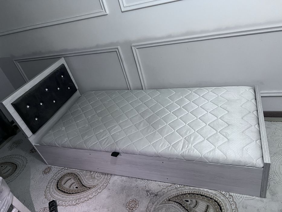 кровать холади яхши