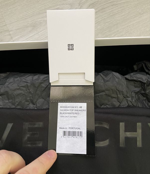 Adidasi Givenchy G4 model High-Top noi in cutie!!