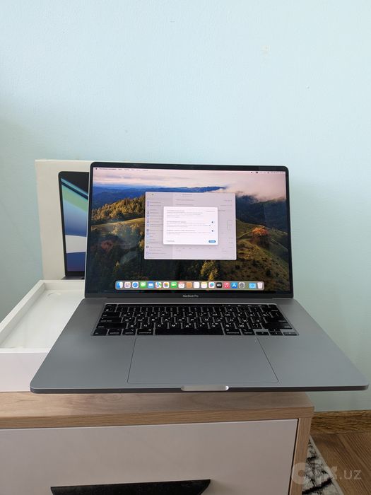 Macbook Pro 16 2019 i7/16/512