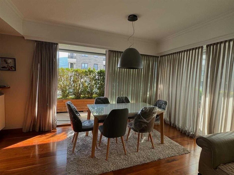 Дава се под наем Многостаен апартамент в Пловдив, Кършияка - 97 кв.м за 464.1 € - Снимка #1