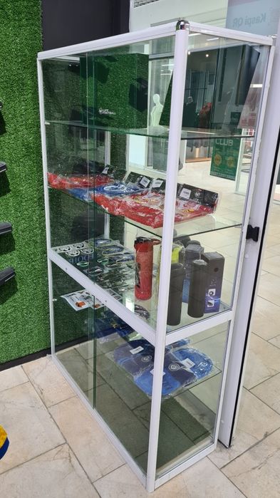 Витрина для магазинов, б/у