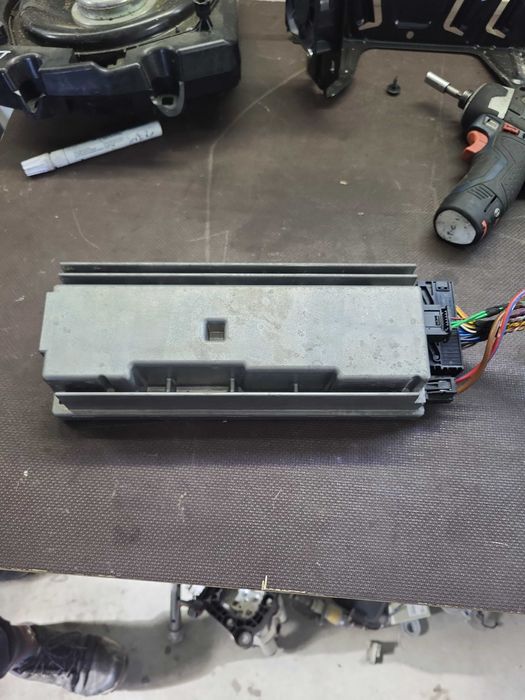 Amplificator,statie sunet hi-fi bmw f07,seria 7 f01,f02,f03,f04,x3 f25