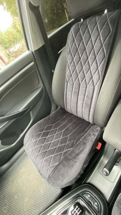 Чехлы на сидения