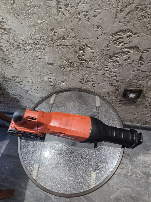 HILTI  NURON.SR 6-22 реципрочен трион

HILTI NURON