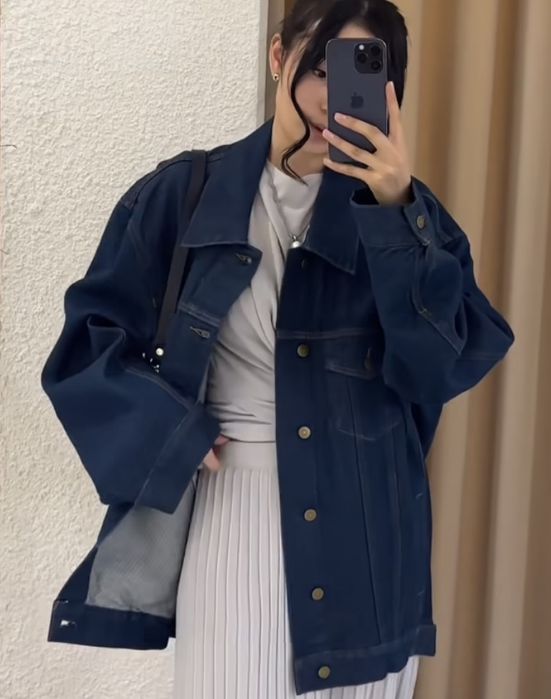 Женская рубашка из джинсы плотной