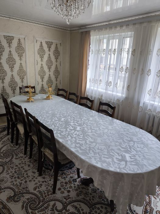 Стол для гостиной и.т.д