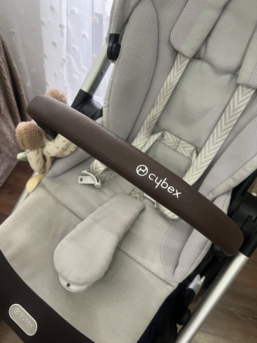 Cybex Balios S Lux grey