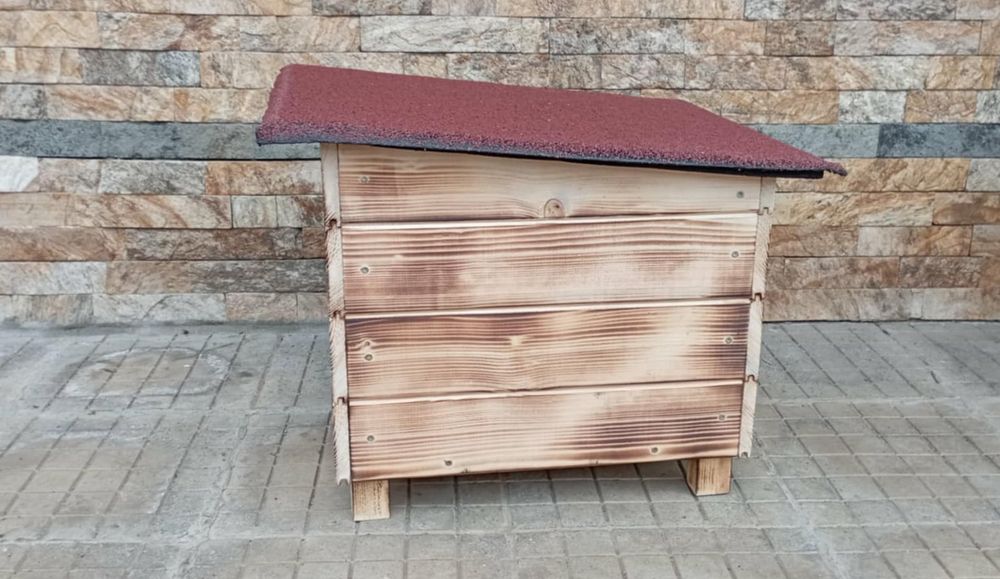 Дървена къща за котки и малки породи кучета , къща за котка куче