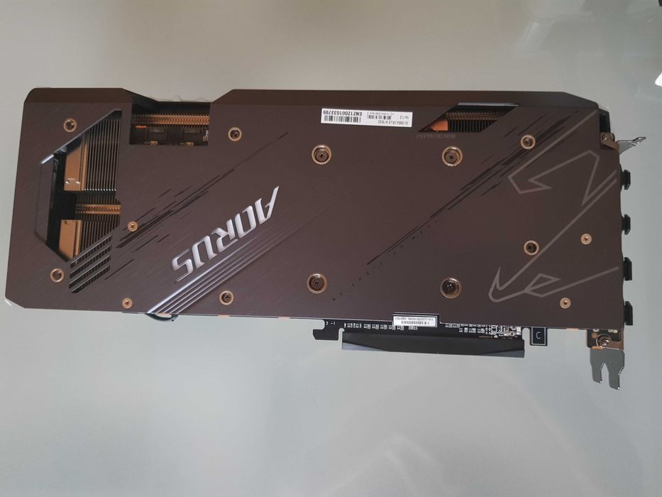 Placa video RX 6800 MASTER 16GB GIGABYTE AORUS Radeon GDDR6 256-bit