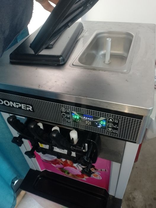 Мороженое аппарат  фрезер