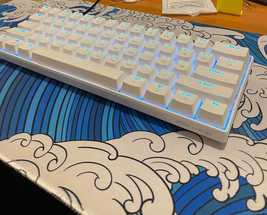 Механична Клавиатура