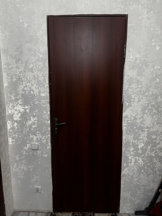 Продам межкомнатные двери
