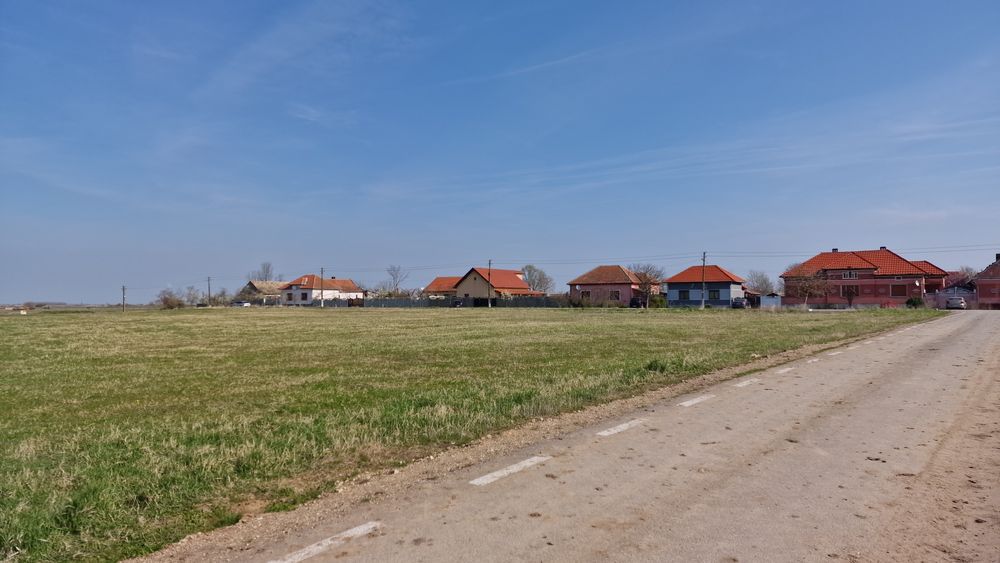 8433 mp Teren intravilan pentru constructii