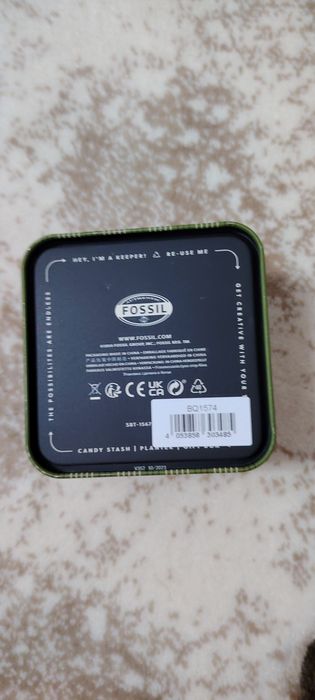 Vând ceas dama sigilat