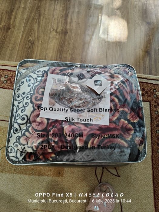 Vând patura flausata dubla f.groasa