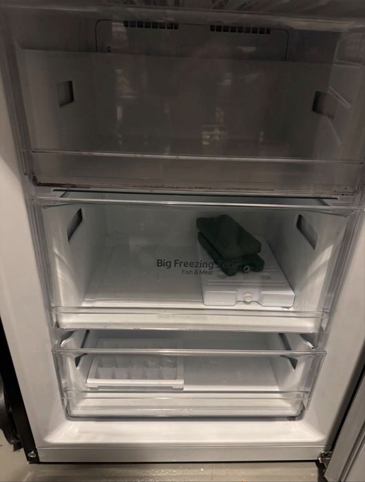 Frigider LG – ca nou, 384L, NoFrost!