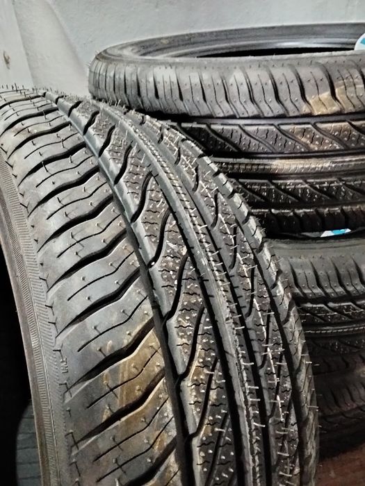 авто шины новые комплект