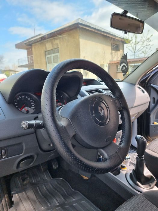 Renault megane 2 an 2004 motor 1.5  110 cai