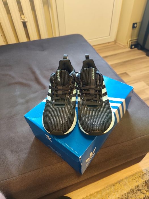 adidasi cloudfoam marimea 38