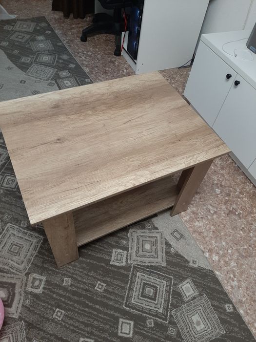 Продам журнальный стол