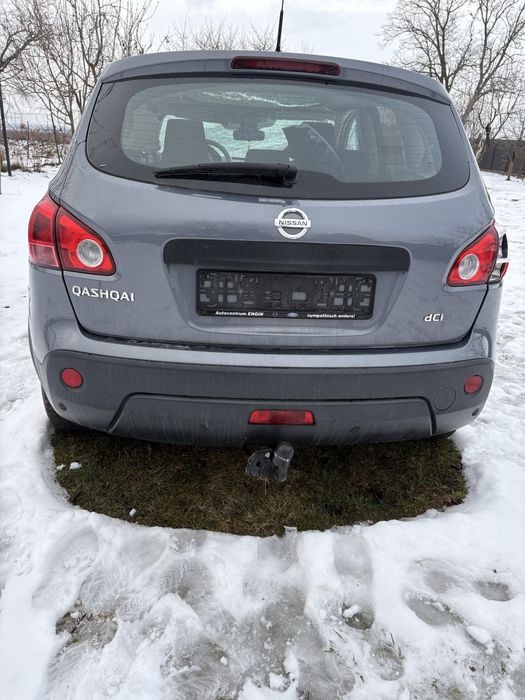 Vand / Dezmembrez Nissan Qashqai 2.0 diesel  4x4