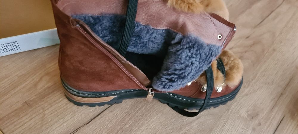 Продам ботинки зима