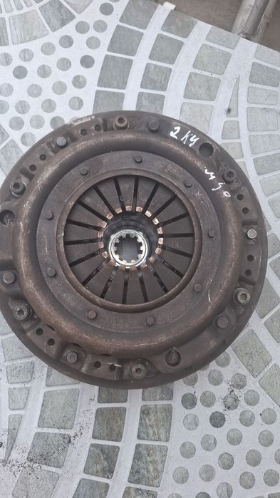 Бмв е32 разбор запчасти