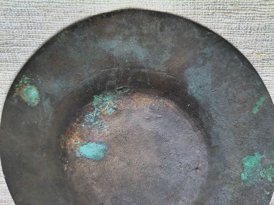 Farfurie bisericească de bronz