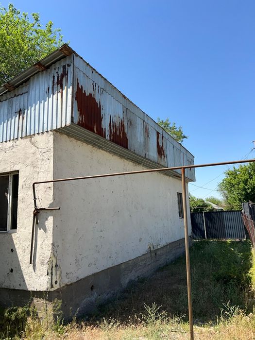 Продается дом рядом школы и садика