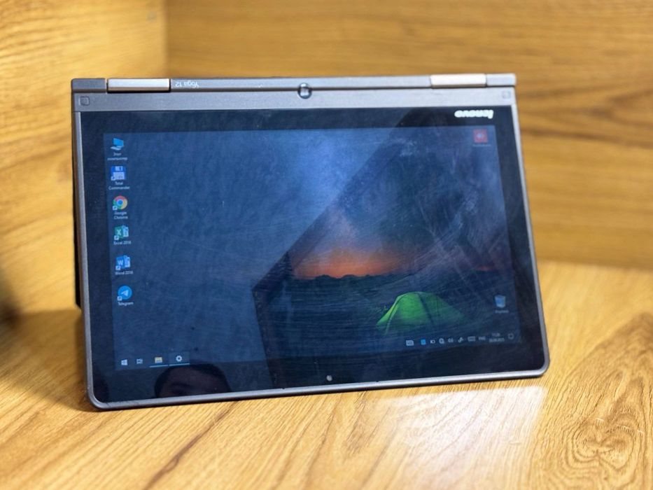 Noutbook Lenova ThinkPad 890 000 som