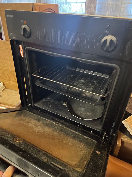 Фурна за вграждане Indesit