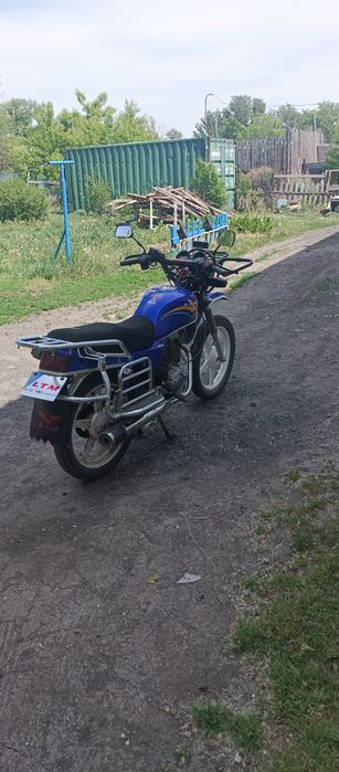 Продам мотоцикл лтм м9 200куб