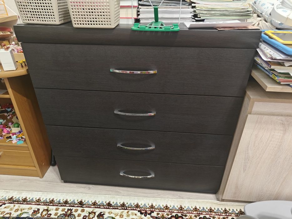 Продам комод с зеркалом вместе Столплит Россия