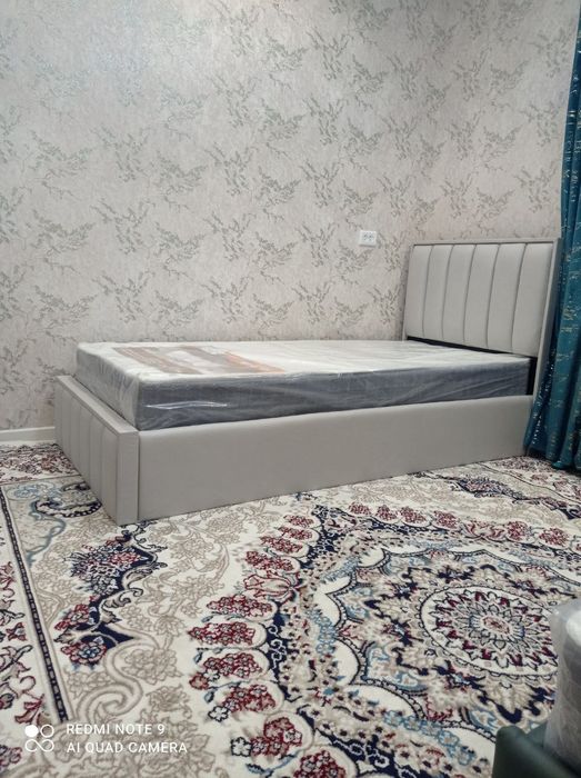 Miyahkiy kravat Kravat bir kishili kravat