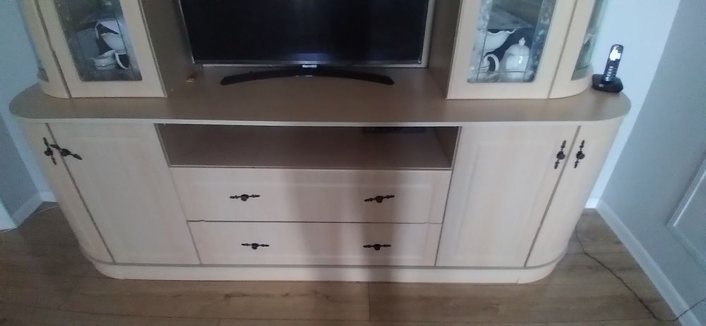 Гарнитур қонақ бөлмесіне