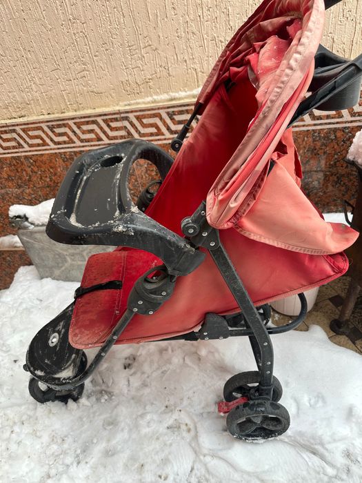 Продается детская коляска в хорошем состоянии,привезена из Турции