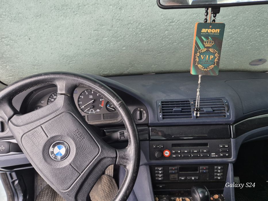 Bmw e39 523i vand urgent