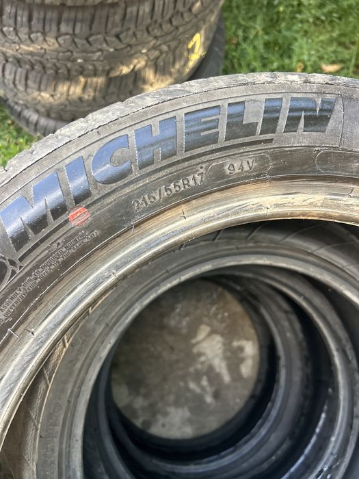 215 55 17 Michelin vara